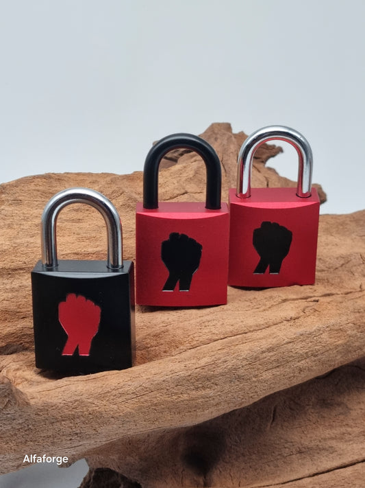 Titan Inferno Inverse Lock mit silbernem Schäkel